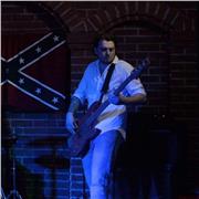 Bassista con anni di esperienza offre lezioni di basso elettrico per chi vuole iniziare lo studio dello strumento